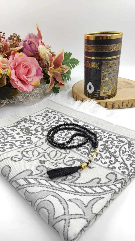 ÇELENK DESENLİ SECCADELİ SİLİNDİR KUTULU SET 6